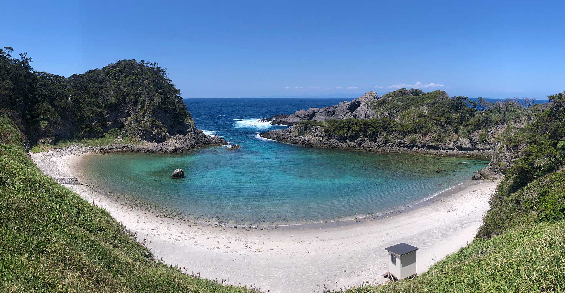 泊海水浴場 新島 式根島 観光マップ